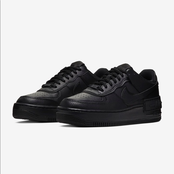 Nike Air Force 1 - Picture 1 of 4